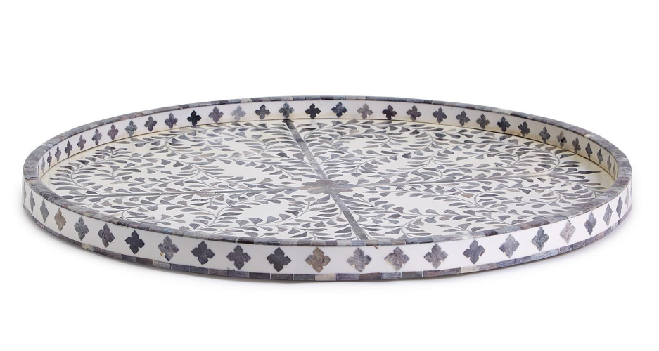 Jaipur Palace Gray/White Round Serving Tray