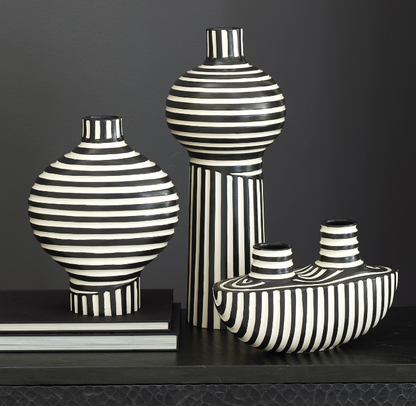 Colbert Vase - Black/White - Short