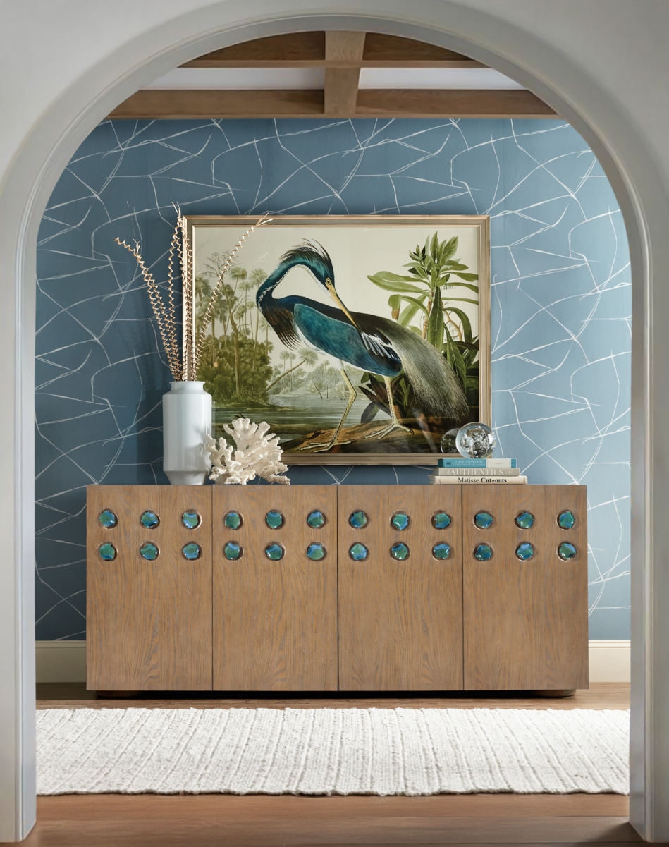 Pilea Entertainment Console